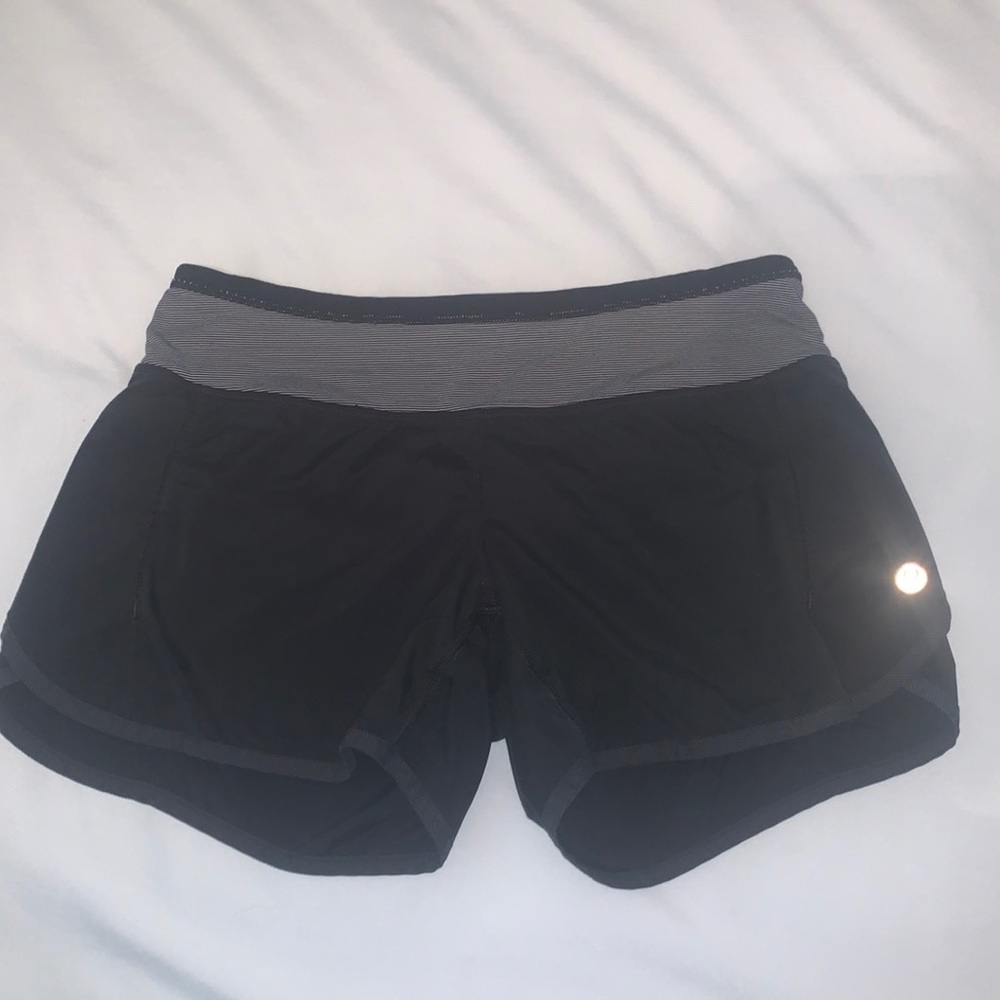 Lululemon Speed Up shorts